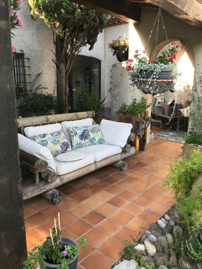 Le Jardin De La Cite Bed and Breakfast Καρκασόν Εξωτερικό φωτογραφία